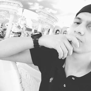 Meet your Posher, Jose